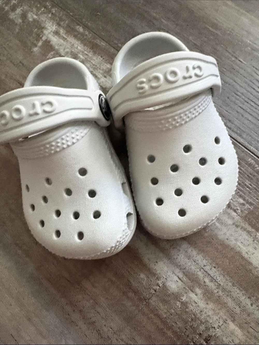 Gray Baby CROCS Excellent condition 4
